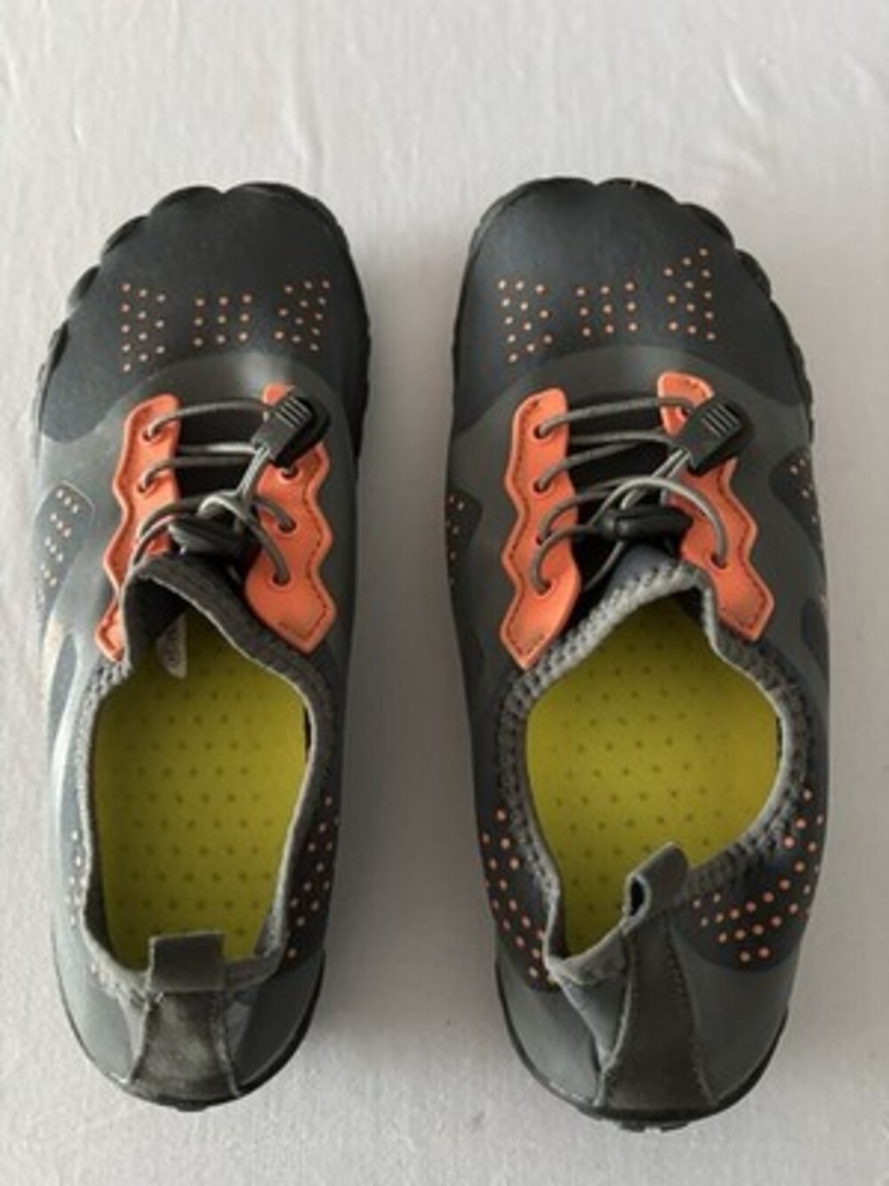 Water Shoes Bridawn Size 38 Women’s 7-7 1/2 Men’s 6-6 1/2